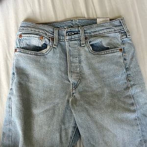 Wedgie Straight Levi’s